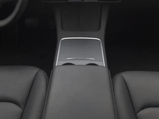 Tesla Model 3 – thumbnail 25