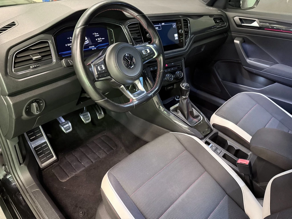 Volkswagen T-Roc – foto 13