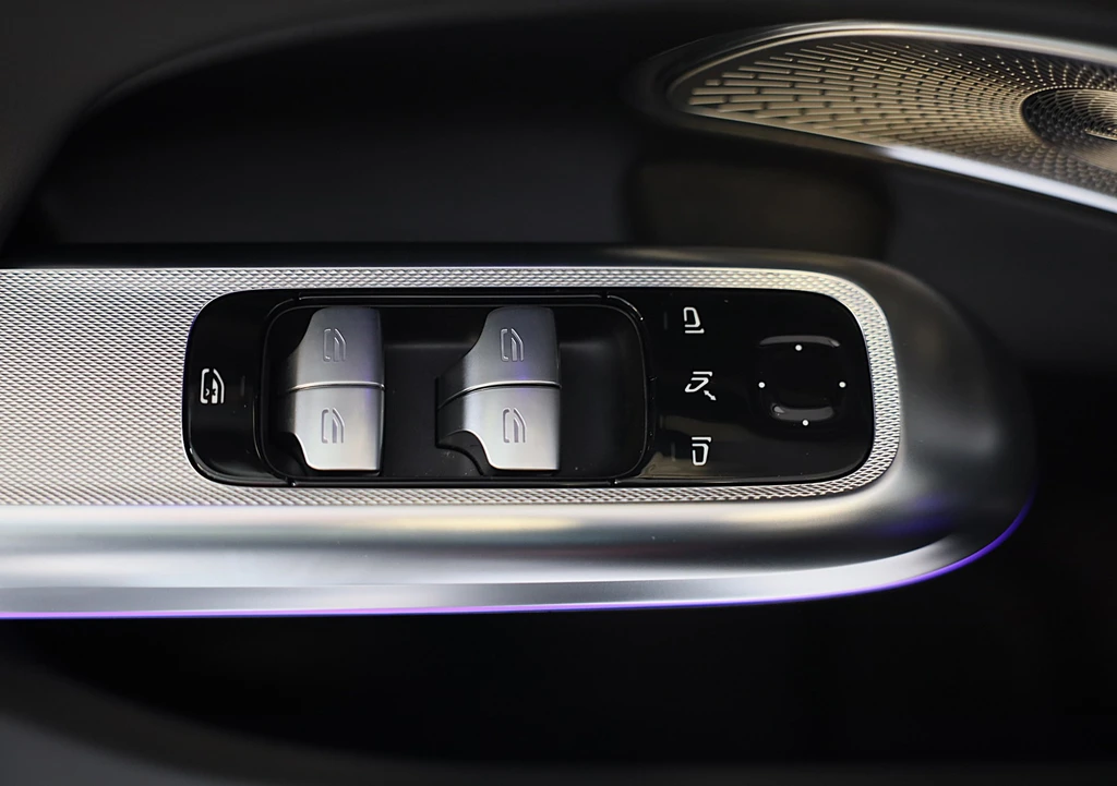 Mercedes-Benz E-Klasse – foto 68