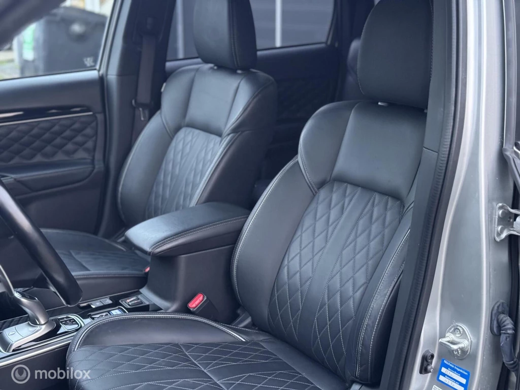 Mitsubishi Outlander – foto 16