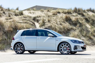 Volkswagen Golf – thumbnail 3