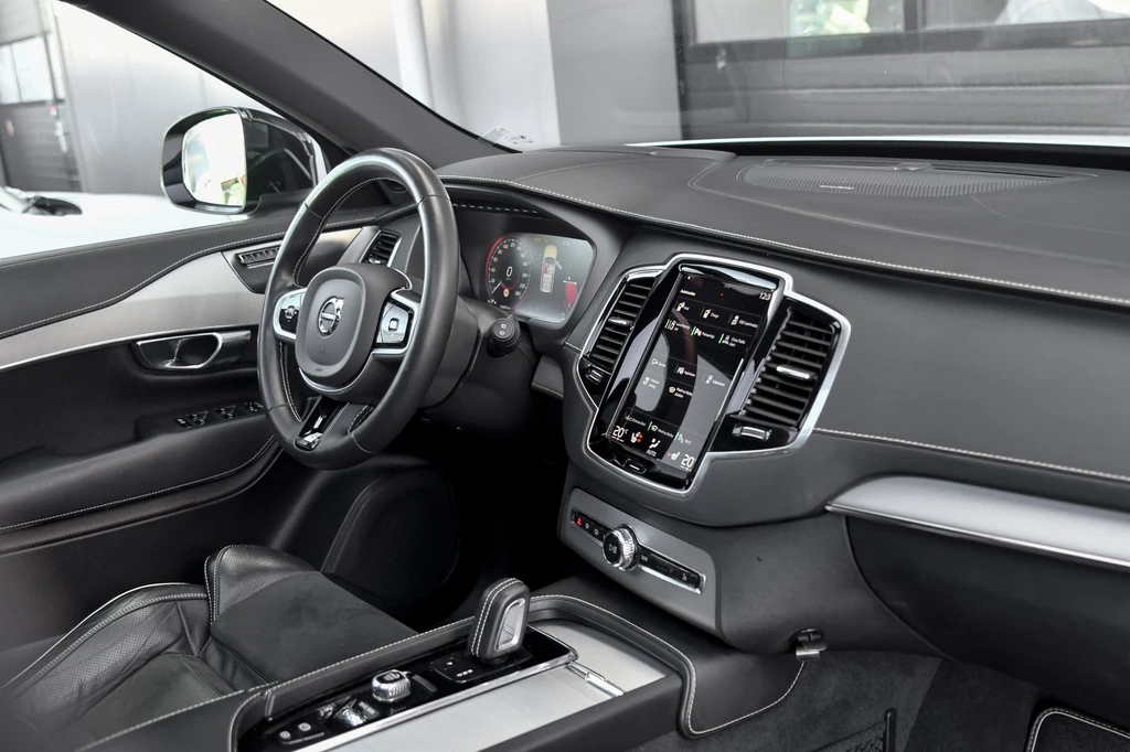 Volvo XC90 – foto 26