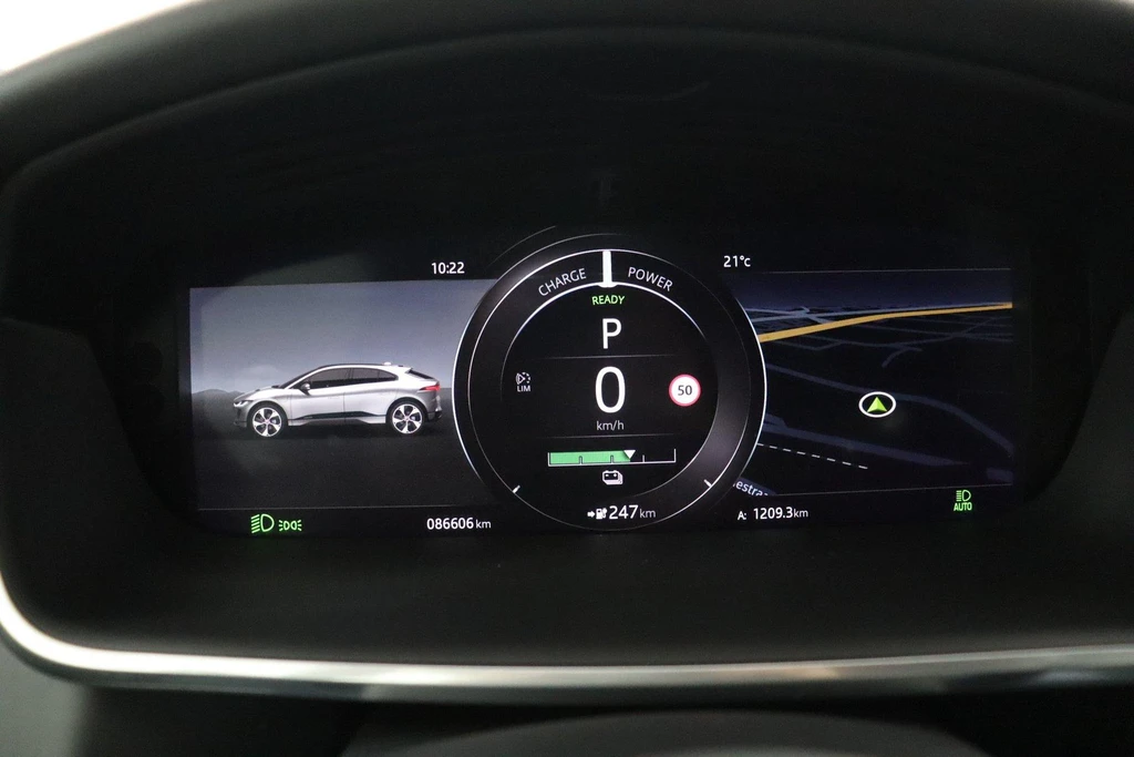 Jaguar I-PACE – foto 11