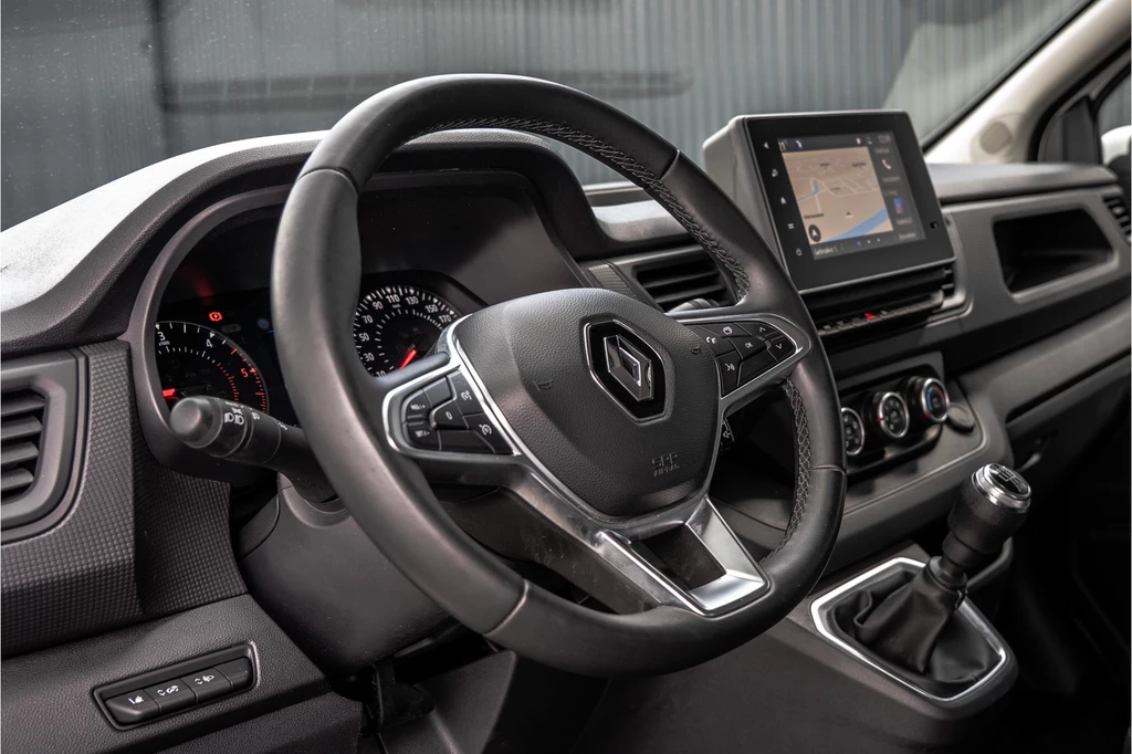 Renault Trafic – foto 12