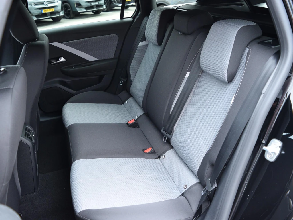 Opel Astra – foto 22