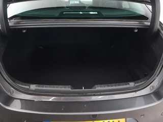 Mazda 3 – thumbnail 32