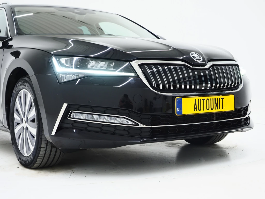 Škoda Superb – foto 8