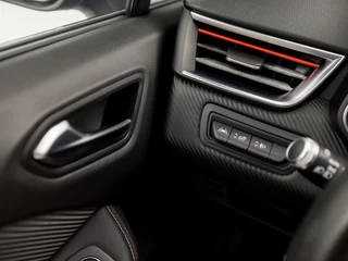Renault Clio – thumbnail 24