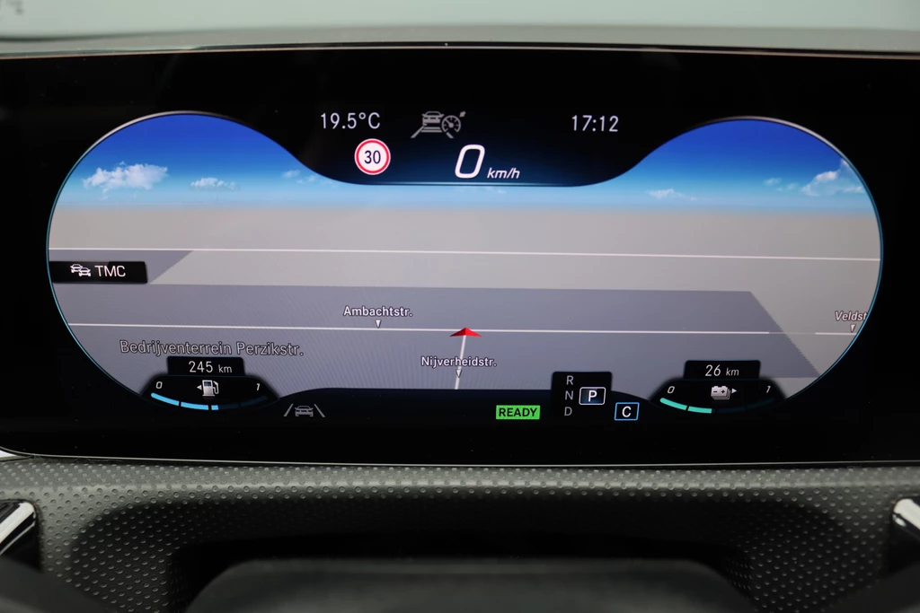 Mercedes-Benz CLA – foto 30