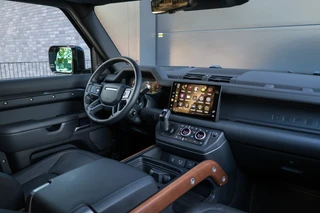 Land Rover Defender – thumbnail 30