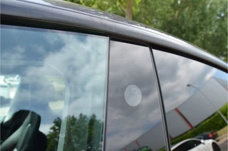 Tesla Model Y – thumbnail 32