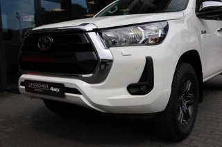Toyota Hilux – thumbnail 1