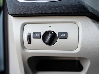 Volvo V40 – thumbnail 23