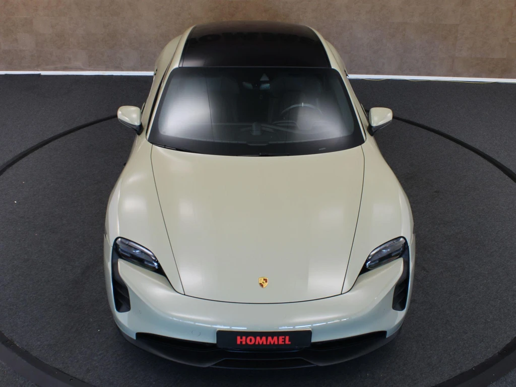 Porsche Taycan – foto 10