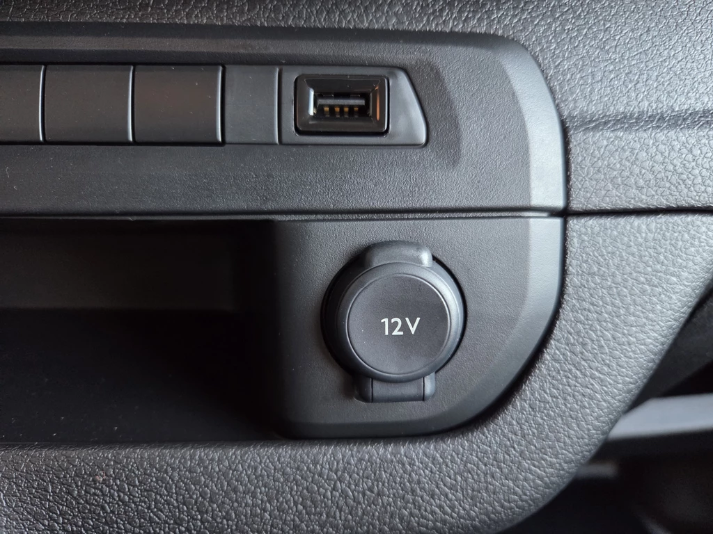 Peugeot e-Expert – foto 25
