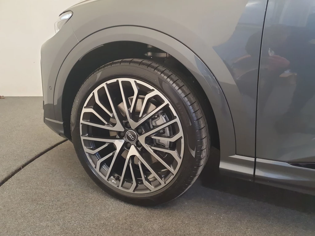 Audi Q5 – foto 11