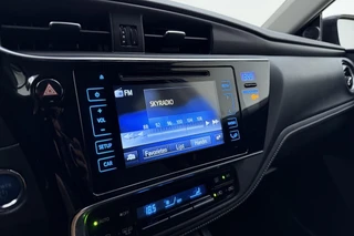 Toyota Auris – thumbnail 25