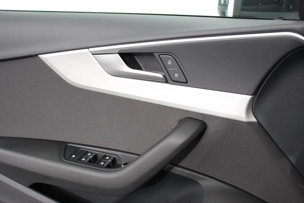 Audi A4 – foto 13