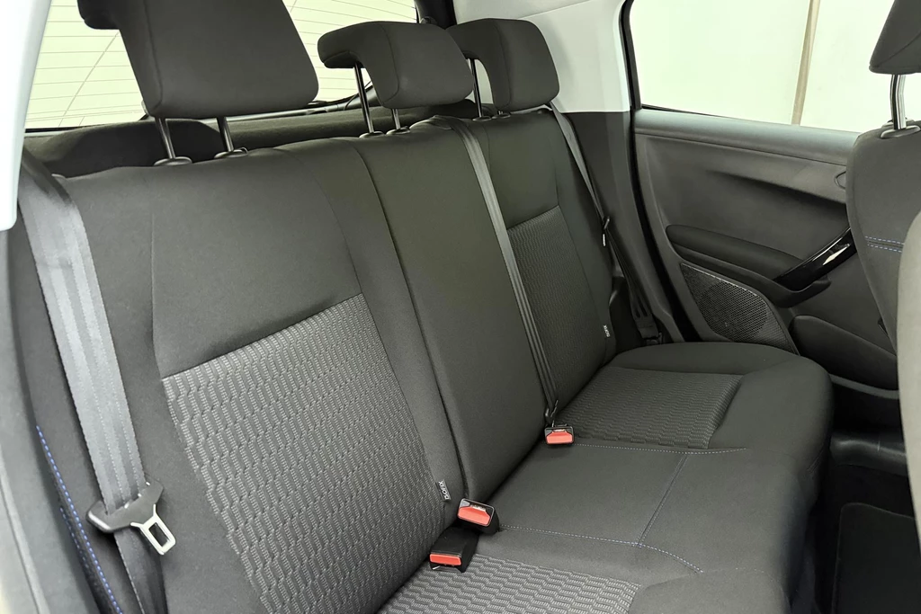 Peugeot 208 – foto 15