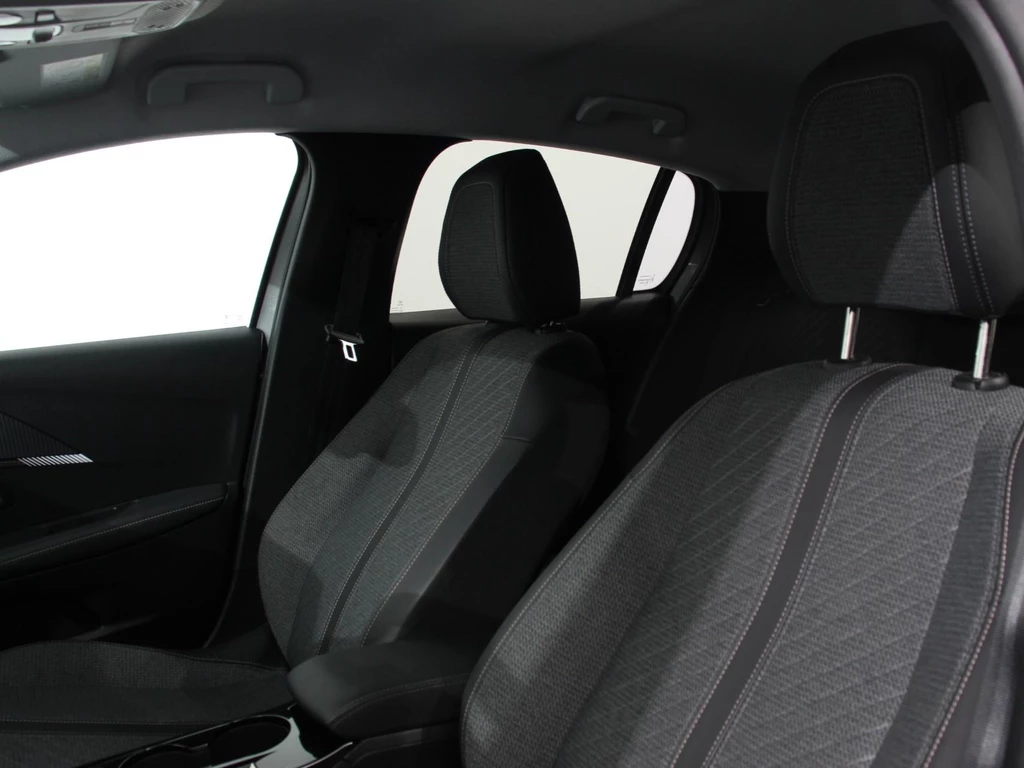 Peugeot 208 – foto 30