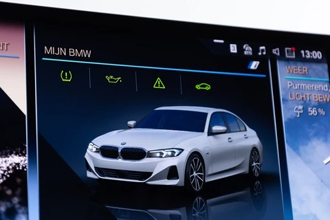 BMW 3 Serie 320 e SOH 98% | MOKKA LEDER | FULL LED | Sportstoelen | CAMERA |PHEV |✅ 1e Eigenaar .