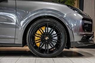 Porsche Cayenne – thumbnail 18
