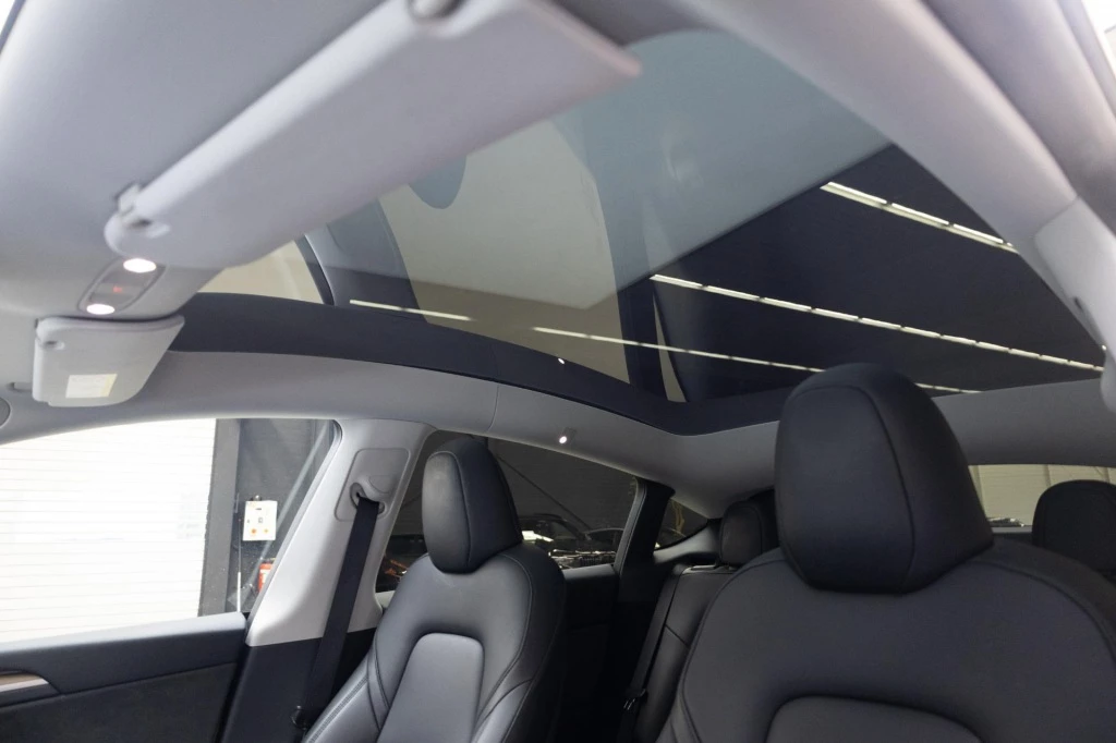 Tesla Model Y – foto 12