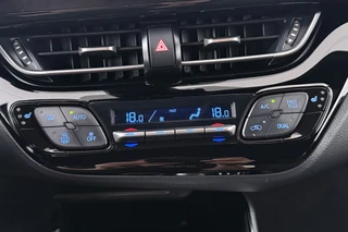 Toyota C-HR – thumbnail 27