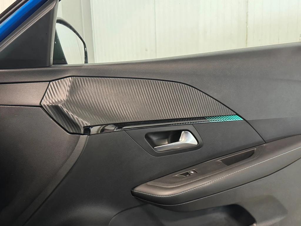 Peugeot 208 – foto 18
