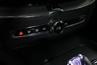 Volvo XC60 – thumbnail 21