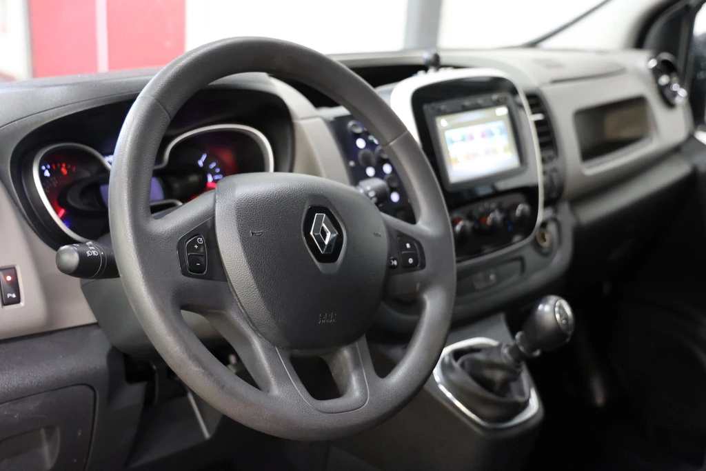 Renault Trafic – foto 12