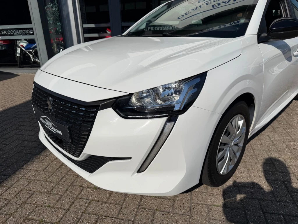 Peugeot 208 – foto 3