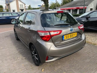 Toyota Yaris – thumbnail 3