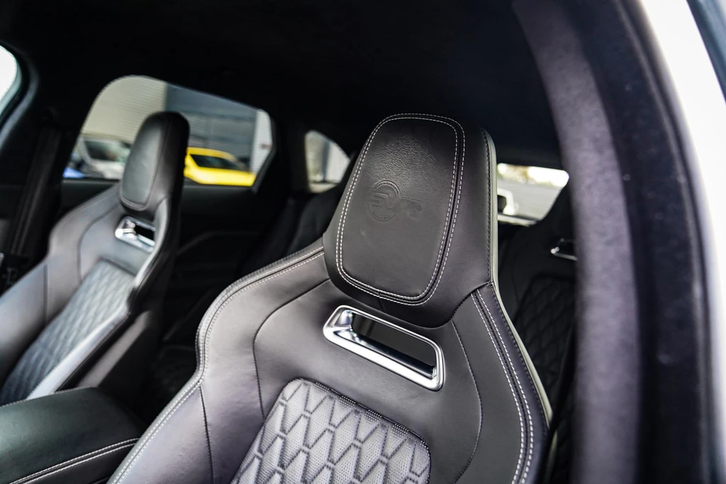 Jaguar F-PACE – foto 23