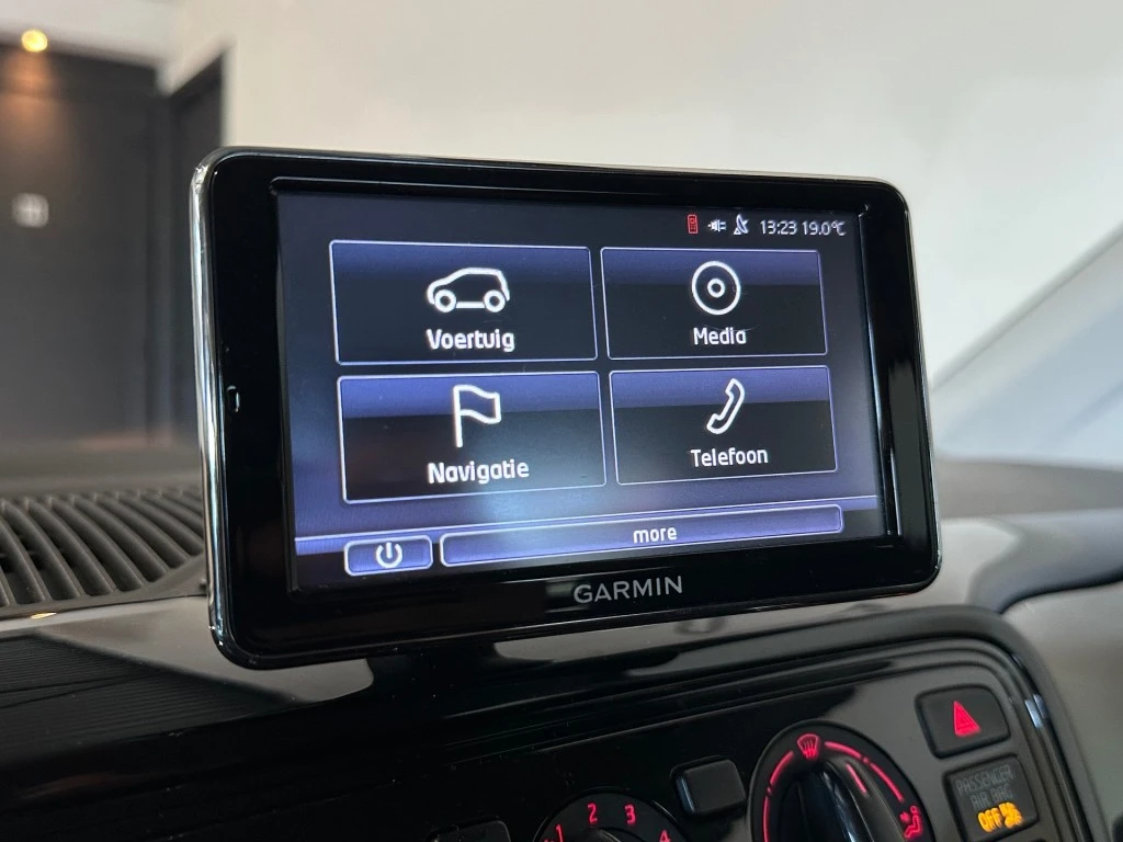 Volkswagen up! – foto 23