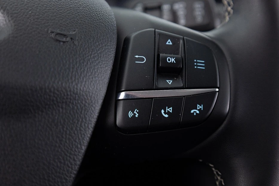 Ford Kuga – foto 30