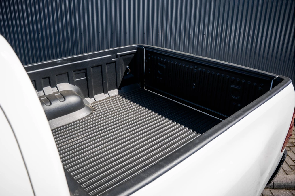 Toyota Hilux – foto 33