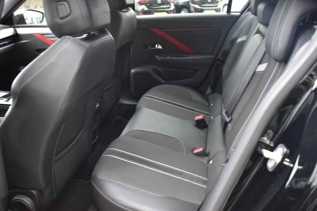 Opel Astra – foto 23