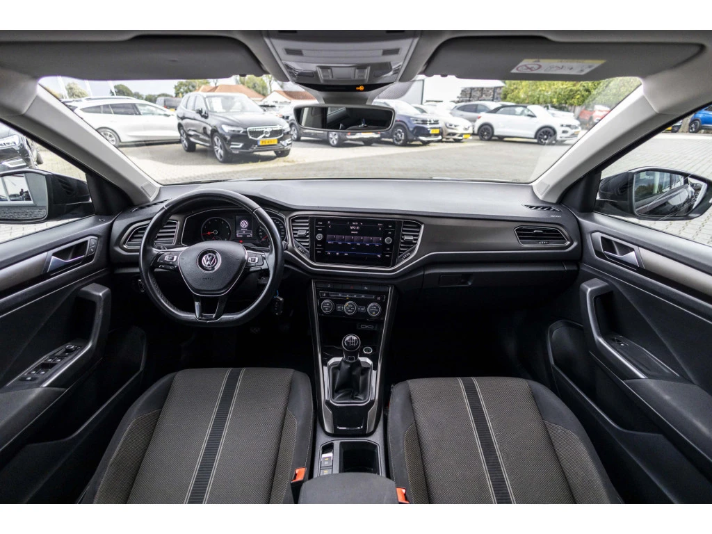 Volkswagen T-Roc – foto 11