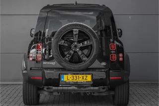 Land Rover Defender – thumbnail 6