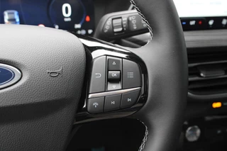 Ford Kuga – thumbnail 28