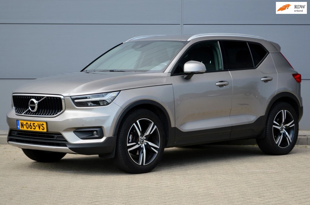 Volvo XC40 – foto 1