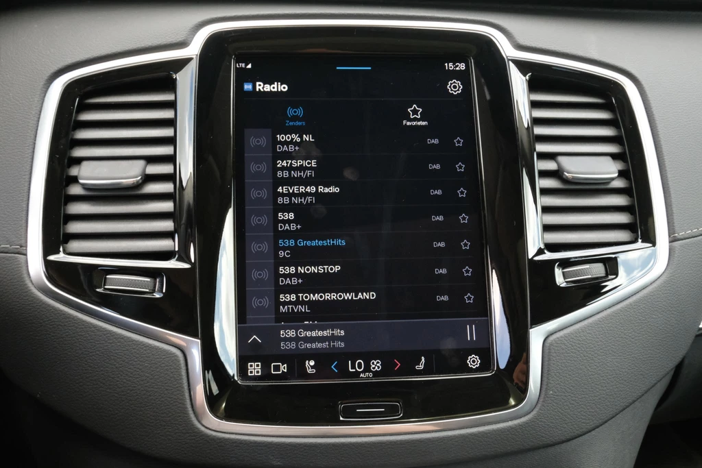 Volvo XC90 – foto 26