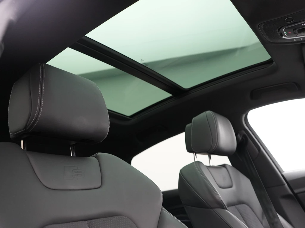 Audi Q8 Sportback e-tron – foto 14