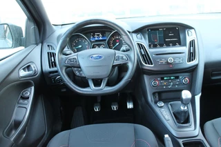 Ford Focus – thumbnail 15