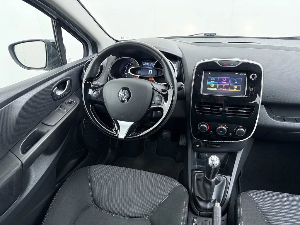 Renault Clio – foto 10