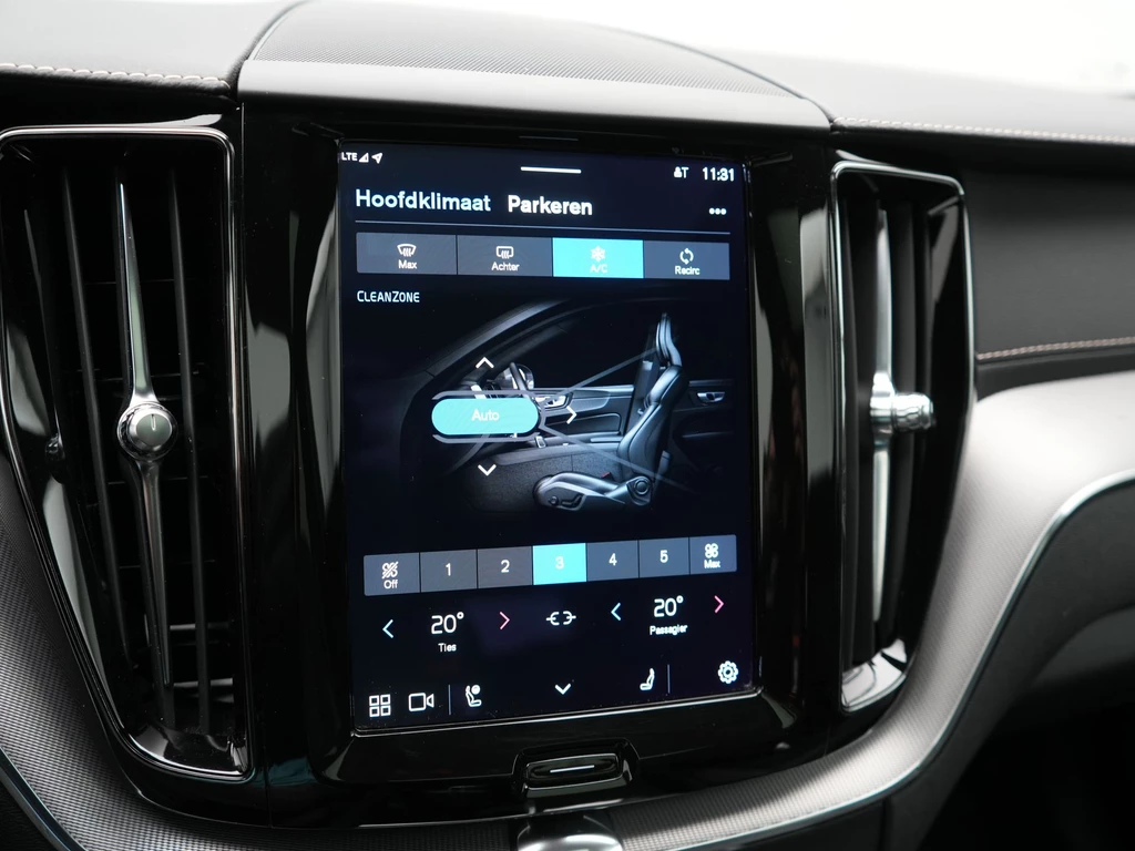 Volvo XC60 – foto 43