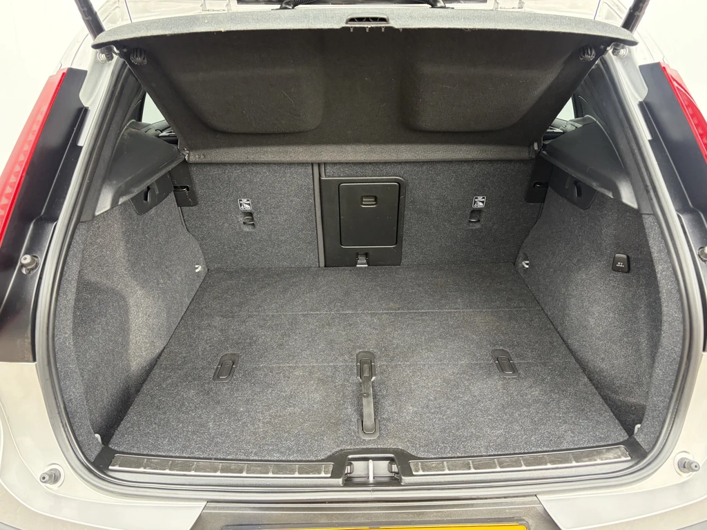 Volvo XC40 – foto 22