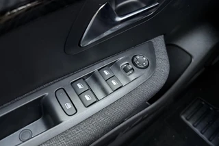 Peugeot 208 – thumbnail 15