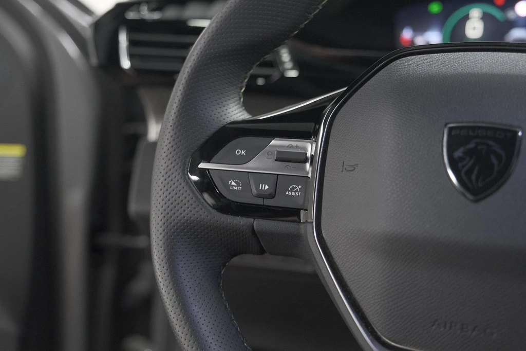 Peugeot 408 – foto 15